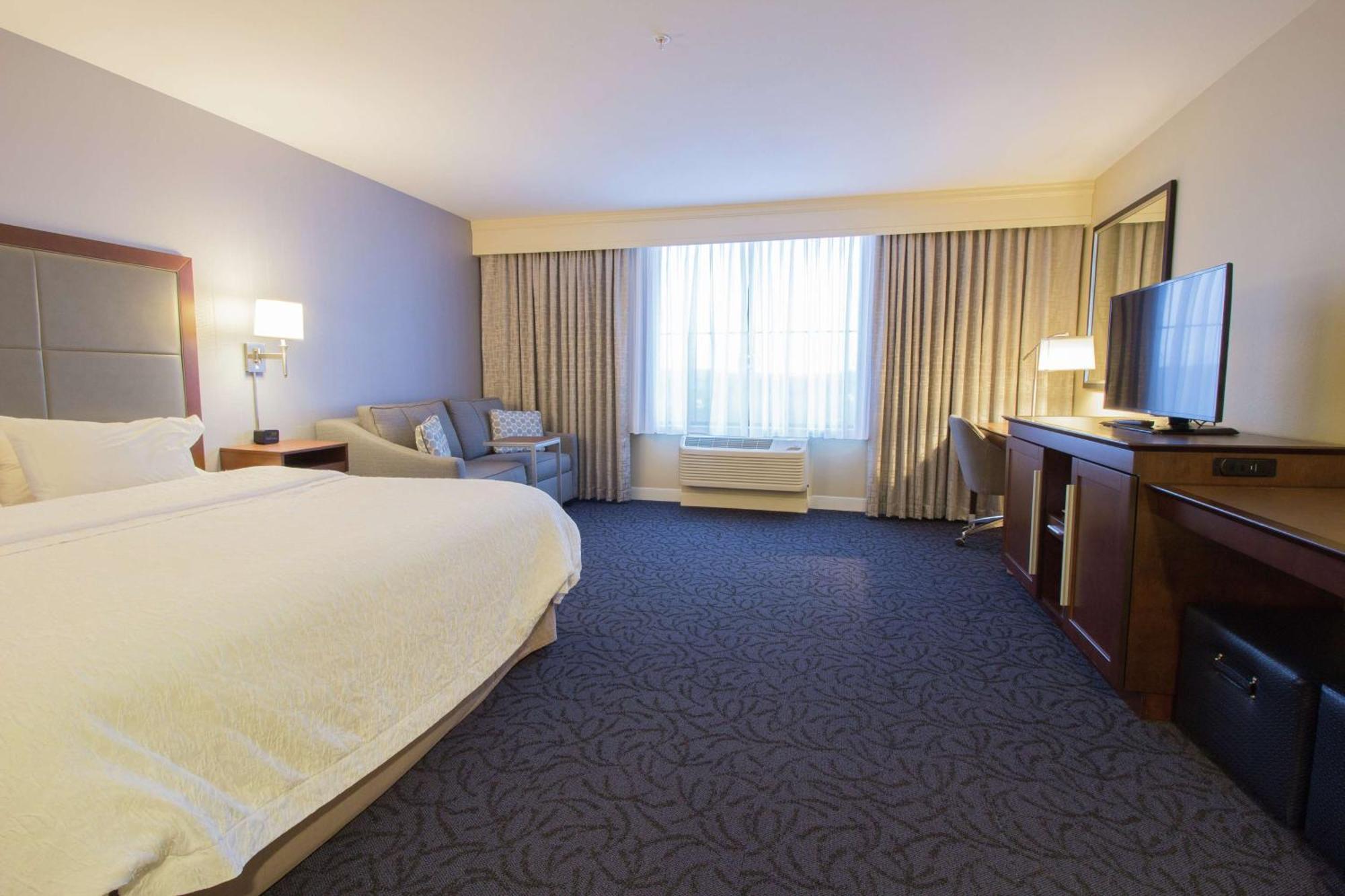 Hampton Inn & Suites Cazenovia, Ny Екстериор снимка