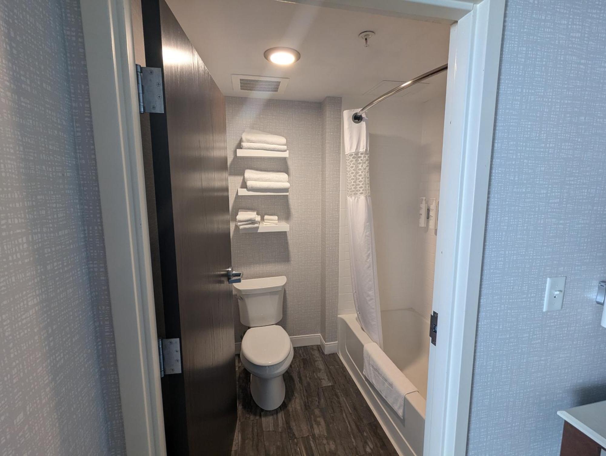 Hampton Inn & Suites Cazenovia, Ny Екстериор снимка
