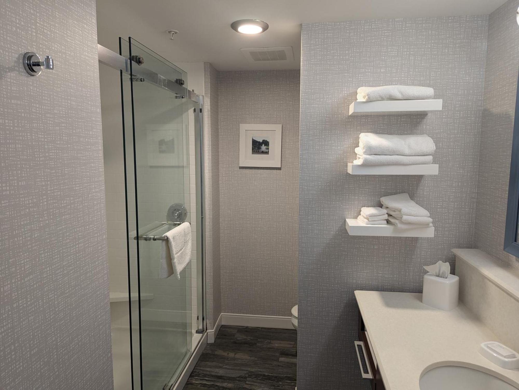 Hampton Inn & Suites Cazenovia, Ny Екстериор снимка